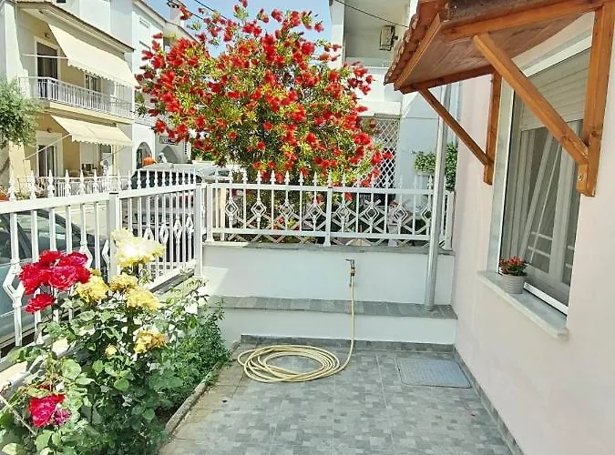 Lotaki The Friendly House 度假居 *